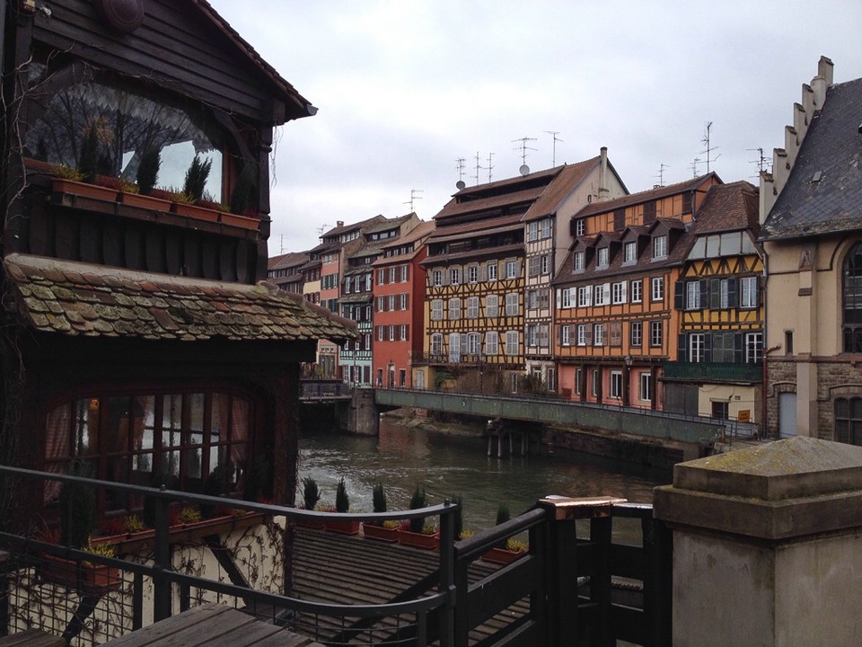 Wunderschöne Fachwerkhäuser in der Altstadt von Straßburg