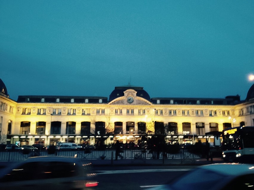 Toulouse, La Gare Matabiau am Abend