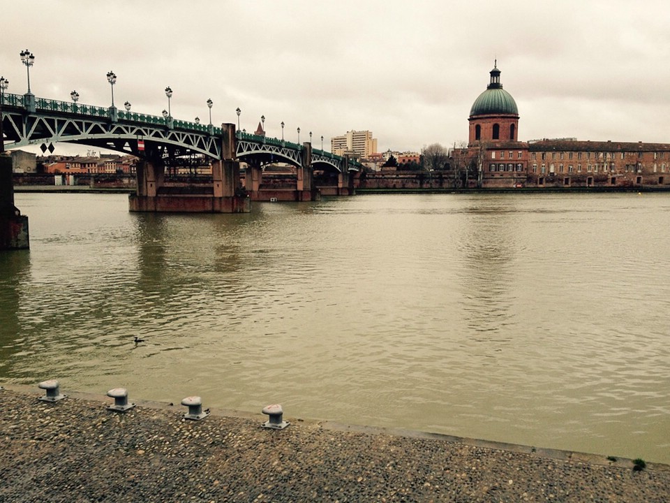 Toulouse, Brücke über den Fluss Garonne